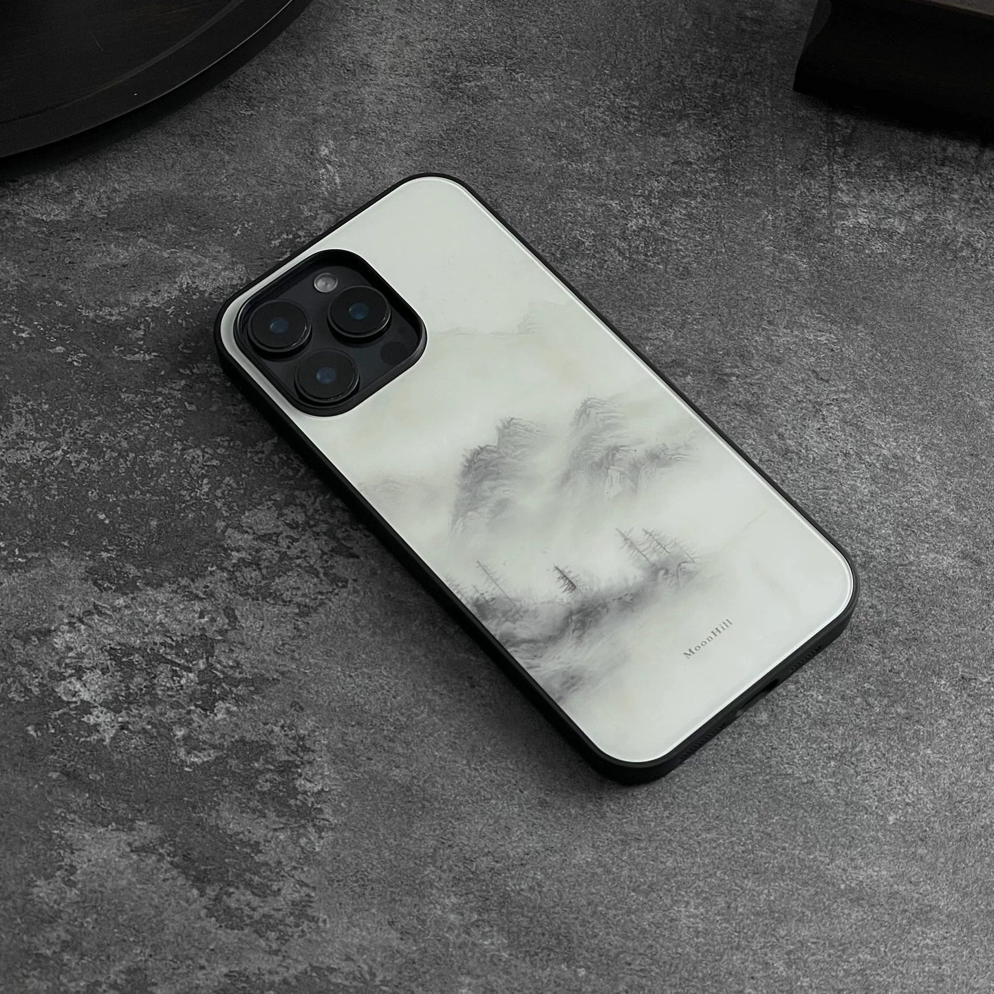High-mountain cloud and mist pattern, anti-slip, full-coverage glass premium phone case