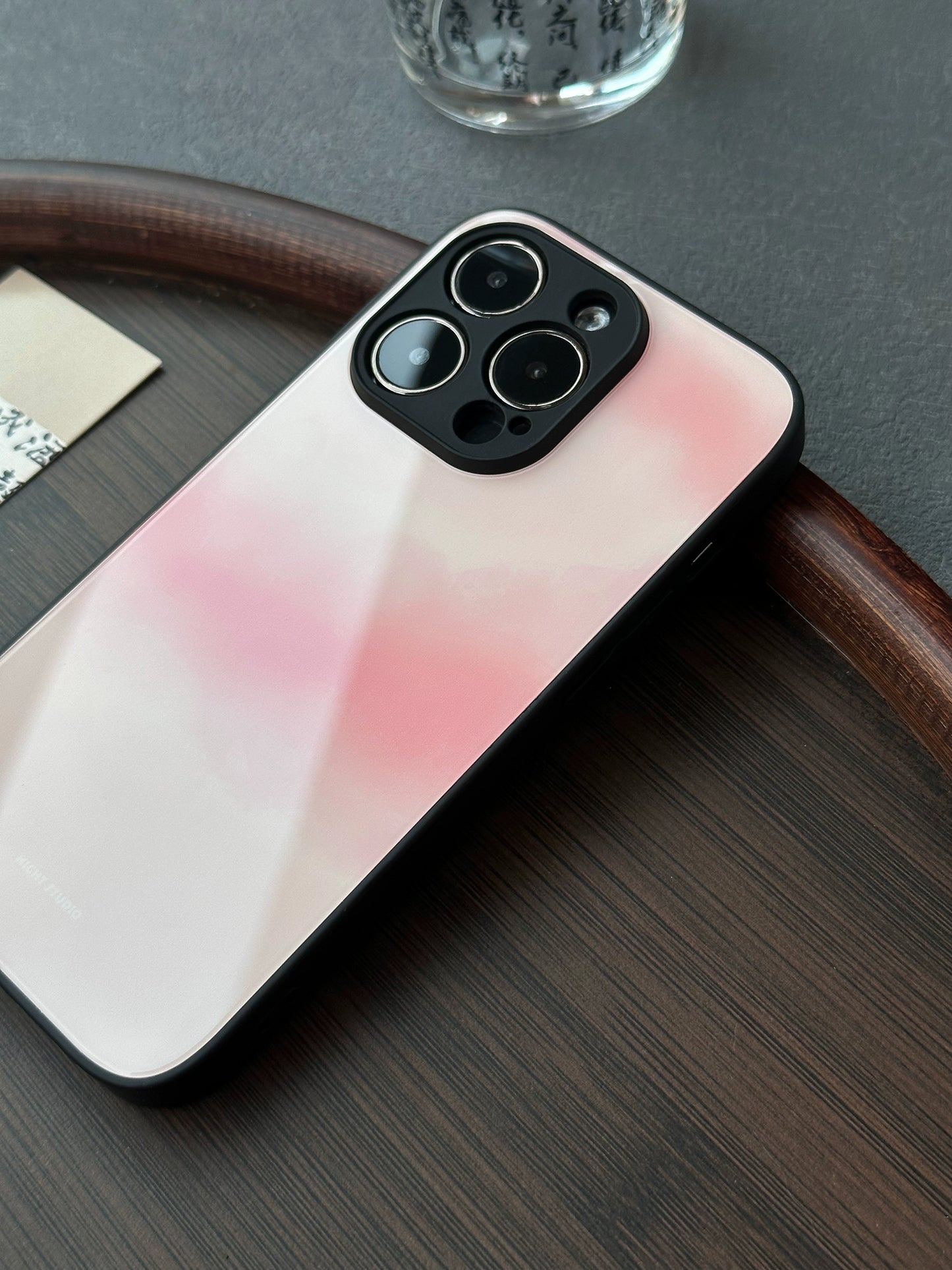 Night Studio Personalized Pink And White Mobile Phone Case