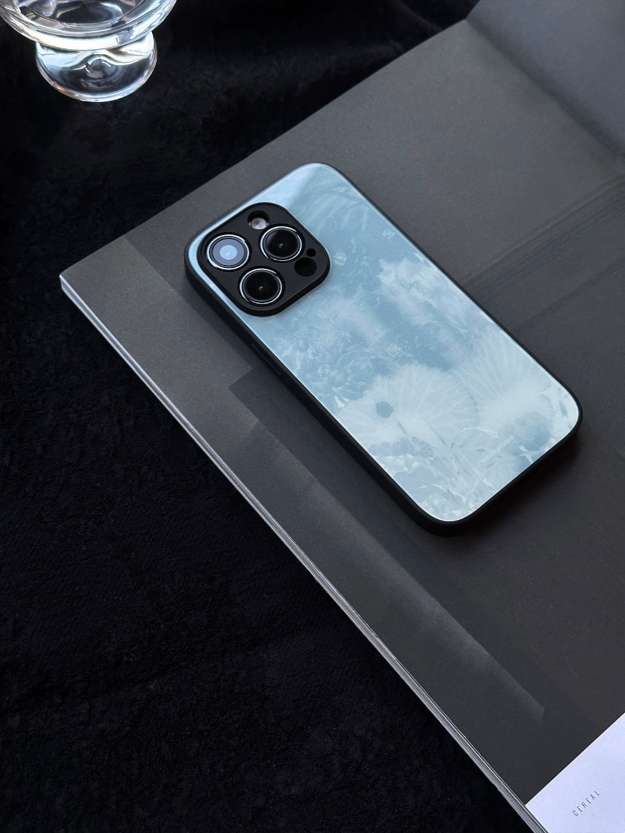 Night Studio Blue Flower Shadow Glass Phone Case