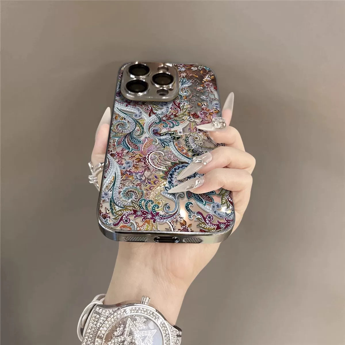 New retro patterned glass full-coverage phone case
