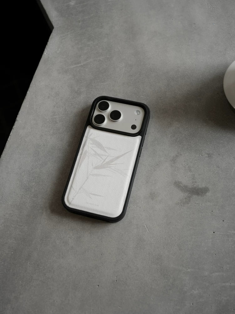 Silver bamboo-patterned phone case