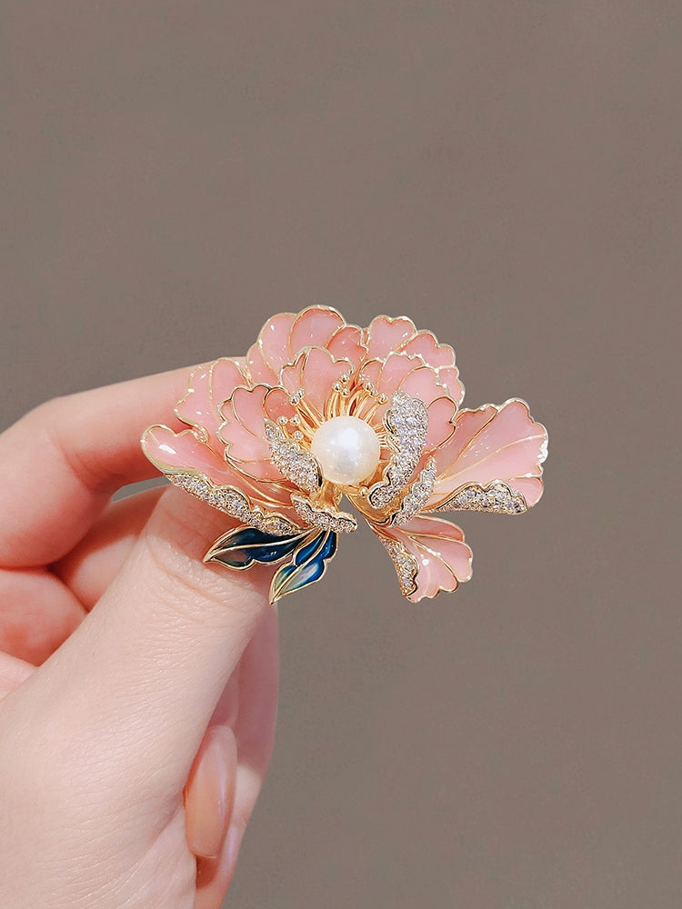 Pink peony brooch
