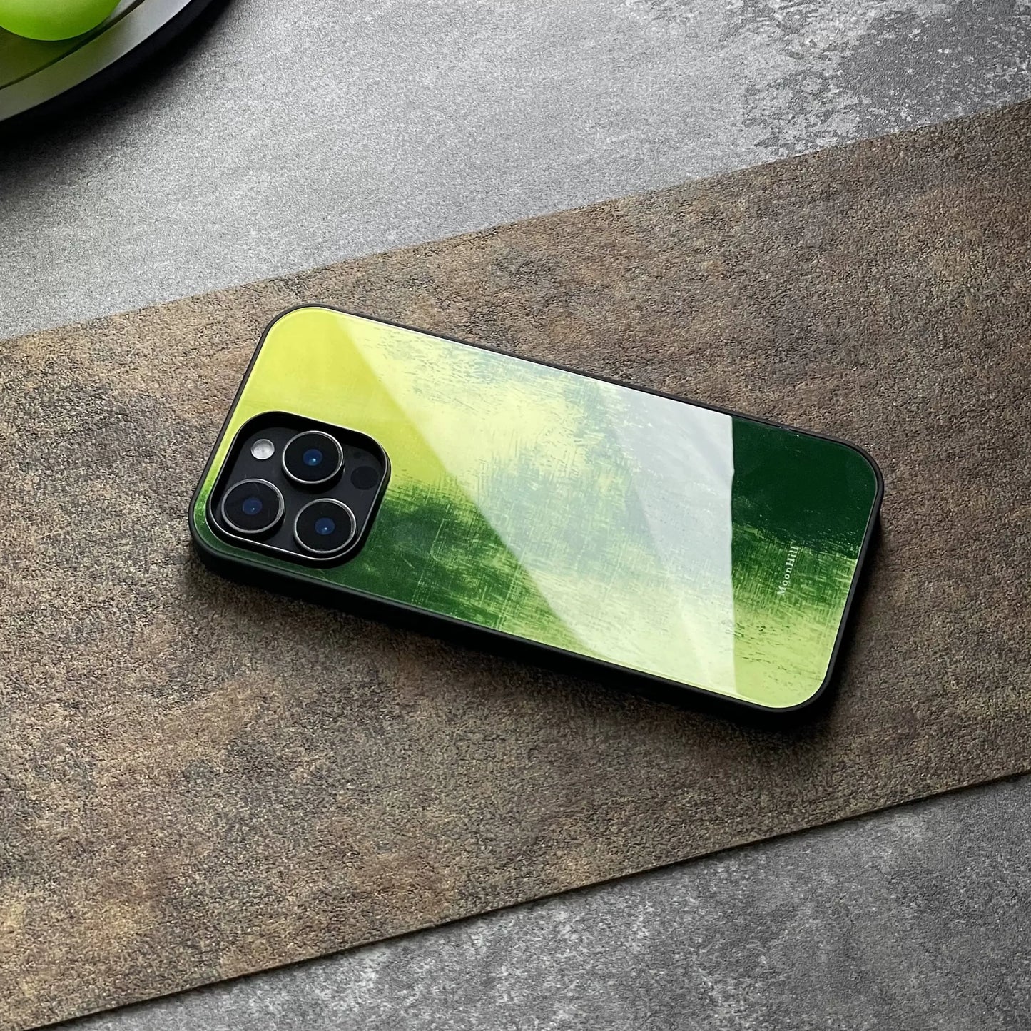 Green non-slip full-coverage glass original design premium phone case