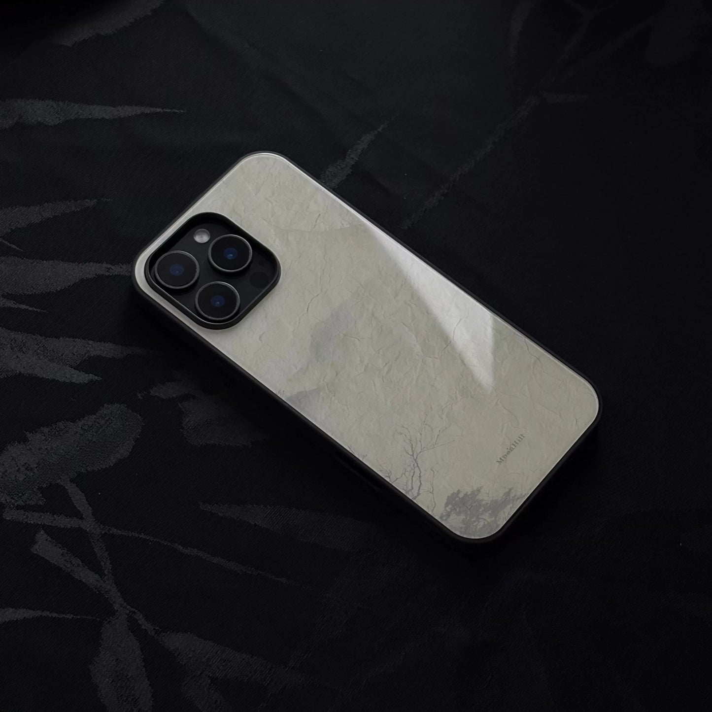 Pine trees on the mountain - Original high-end glass phone case