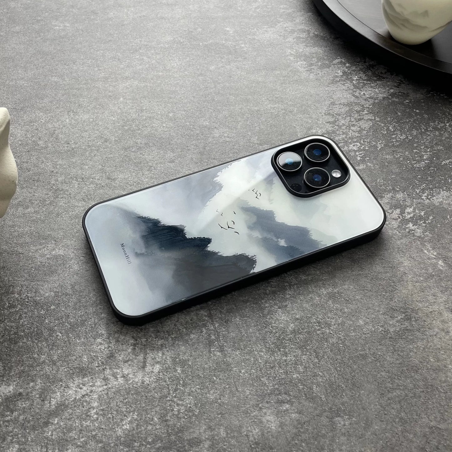 Green landscape ink painting non-slip full-coverage glass original premium phone case