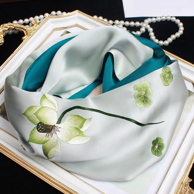 Suzhou embroidery hand-embroidered silk scarf