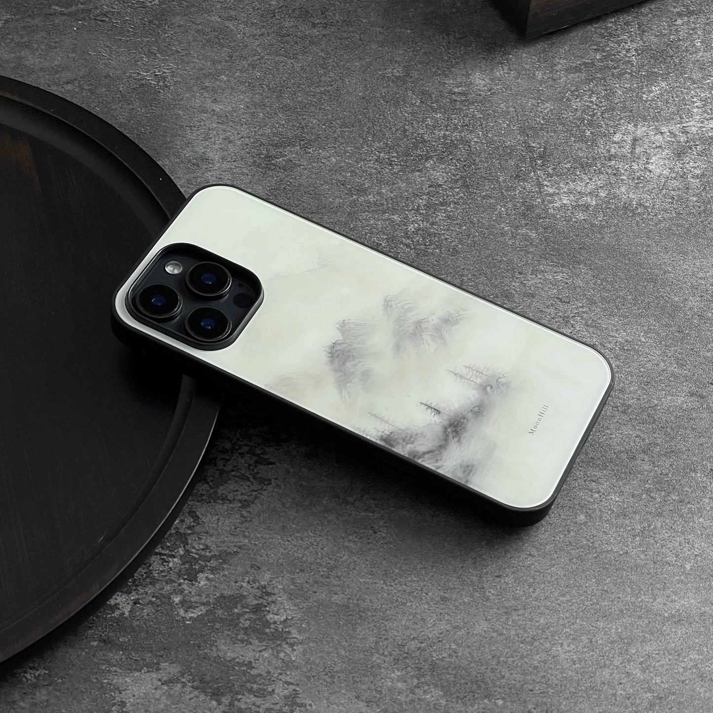 High-mountain cloud and mist pattern, anti-slip, full-coverage glass premium phone case