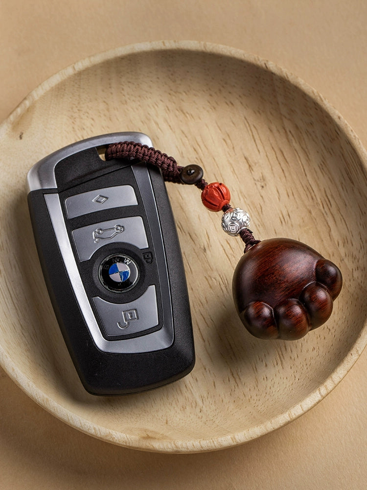 Cute Sandalwood Cat Claws Car Keychain Pendant