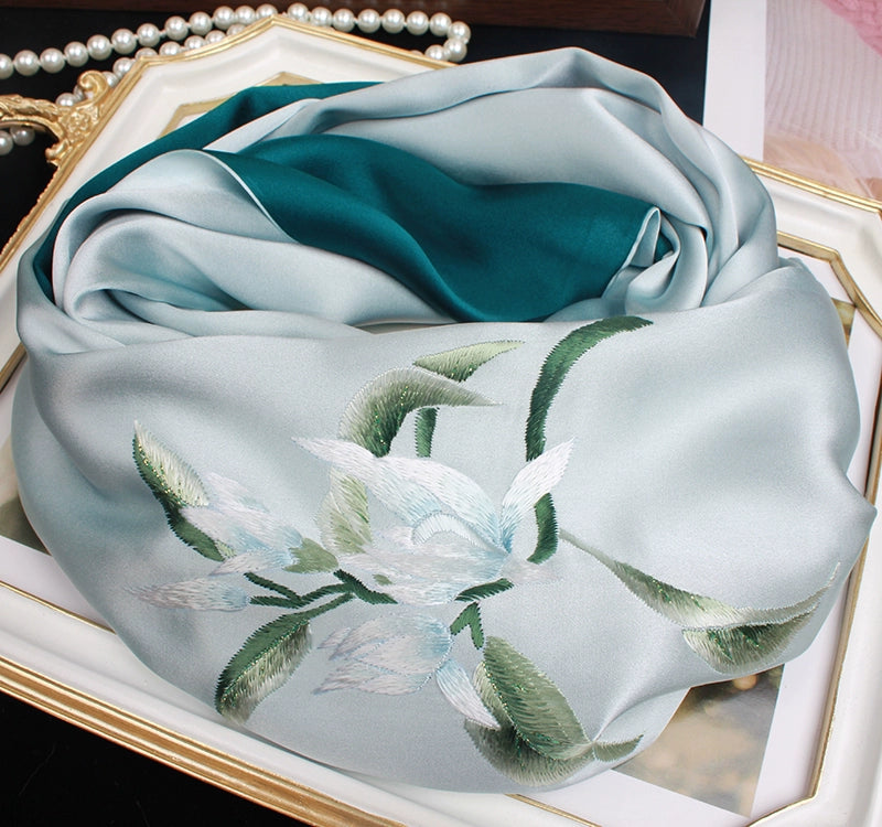 Suzhou embroidery hand-embroidered silk scarf