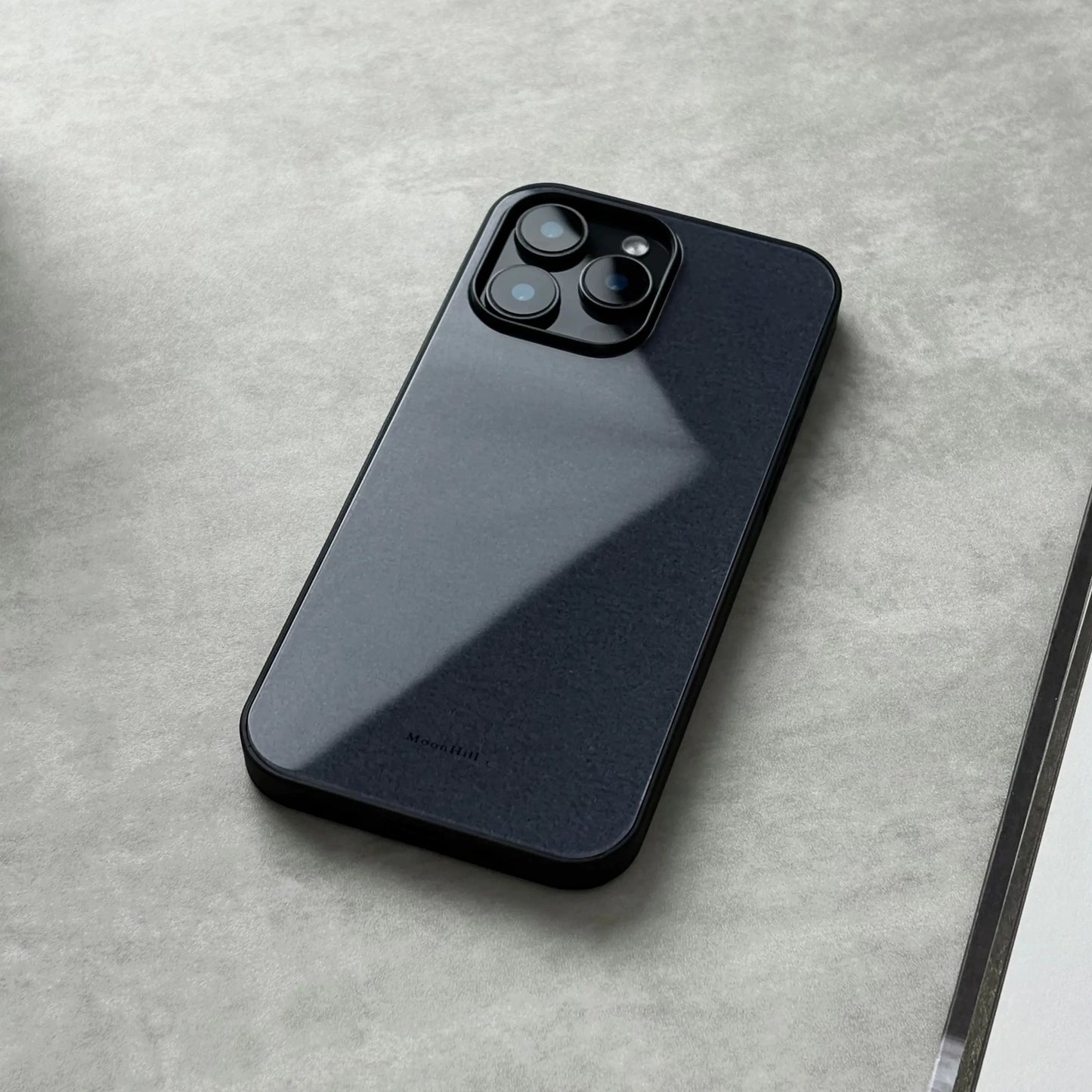 Black non-slip full-coverage glass premium phone case