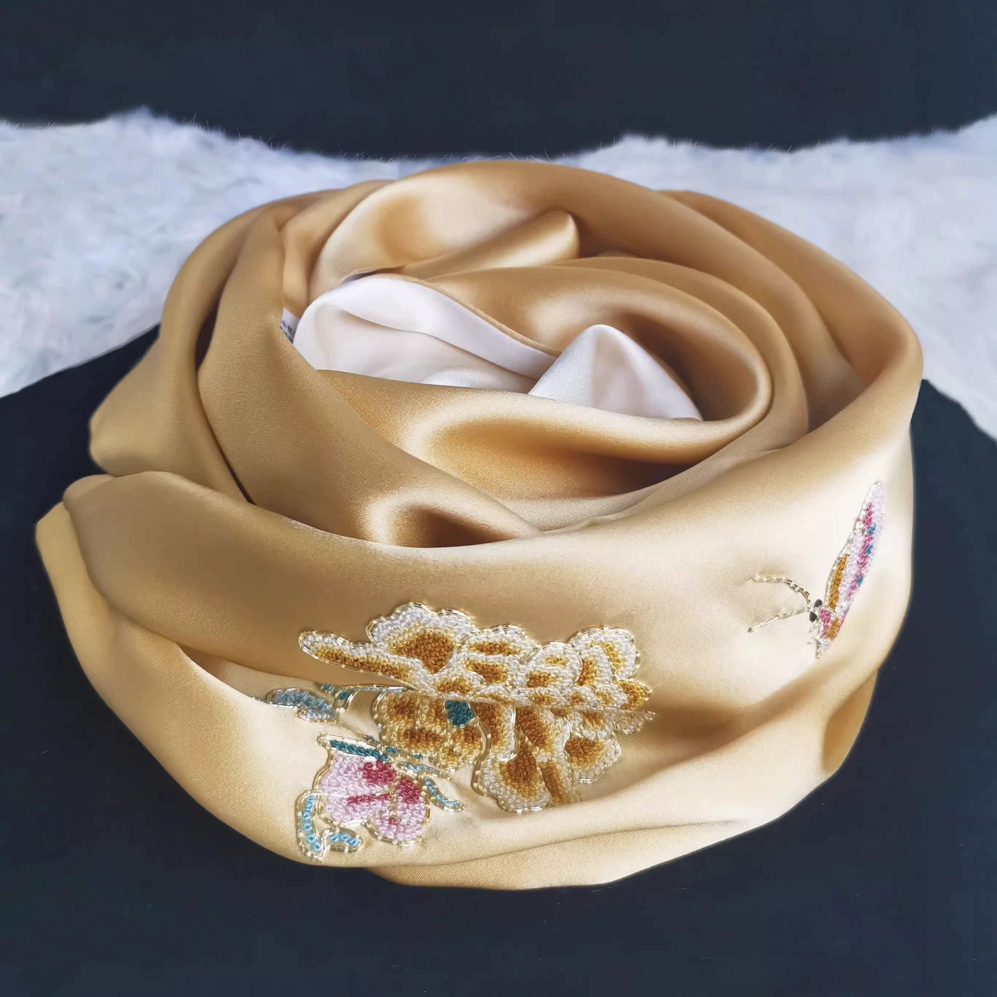 Shu Embroidery Handmade Embroidery Silk Scarf