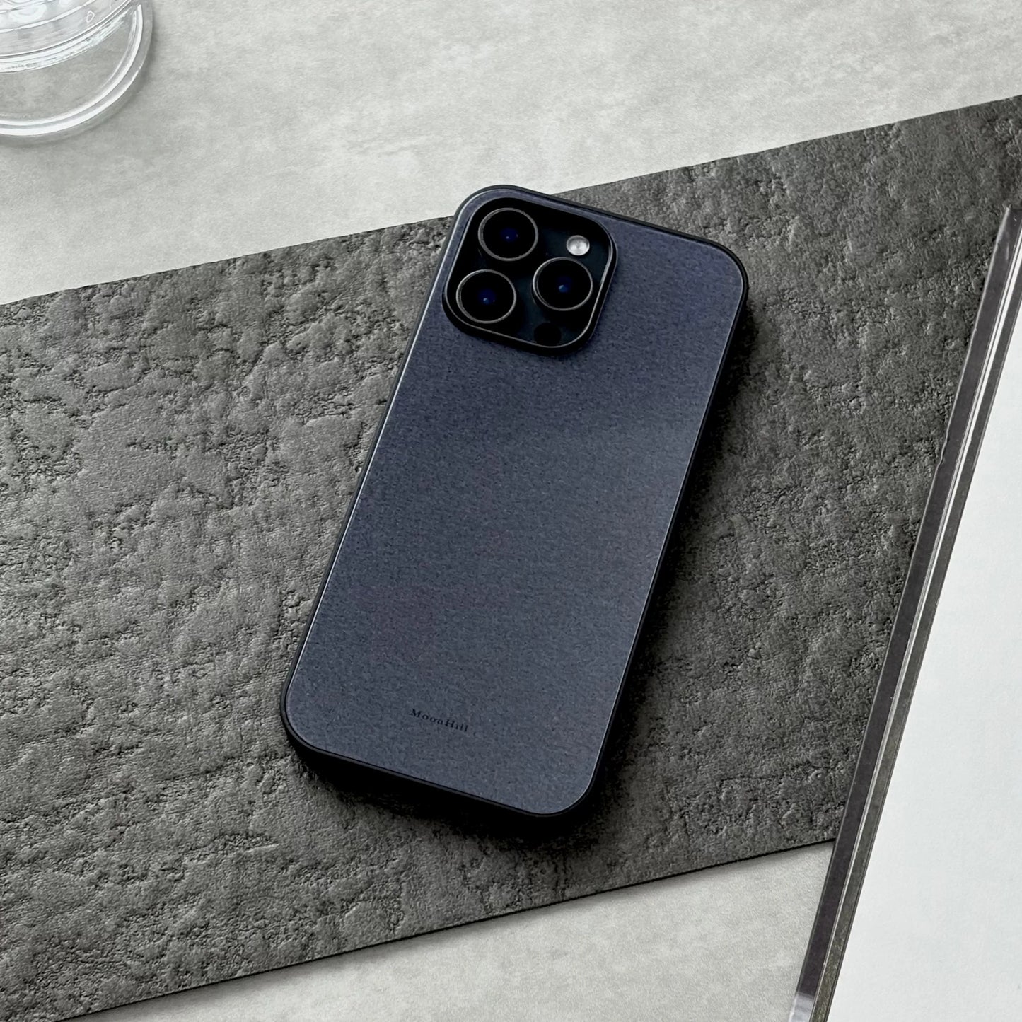 Black non-slip full-coverage glass premium phone case