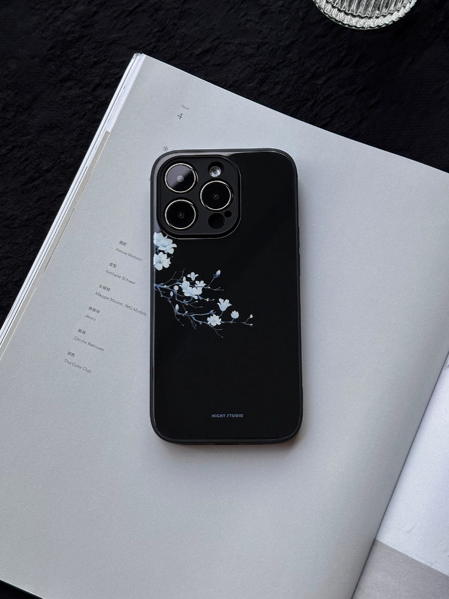 Night Studio Vintage white Magnolia Black Phone Case