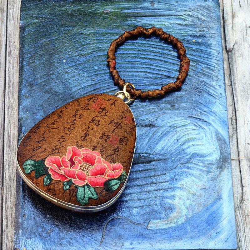 Chinese original antique mini water drop mouth gold bag