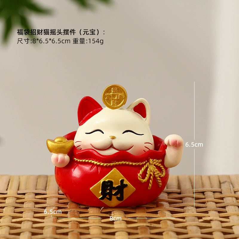 Fortune Cat Car Gadget Office Desktop Decoration