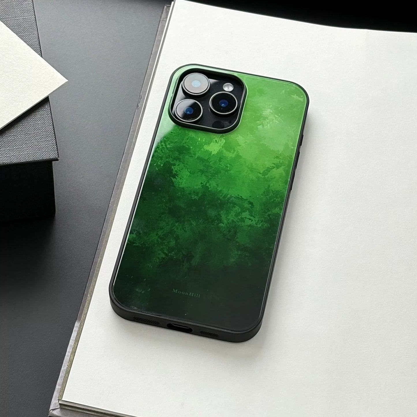 Emerald green artistic painting non-slip full-coverage glass premium phone case