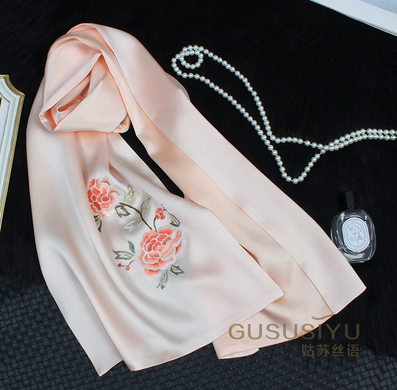 Suzhou embroidery hand-embroidered silk scarf