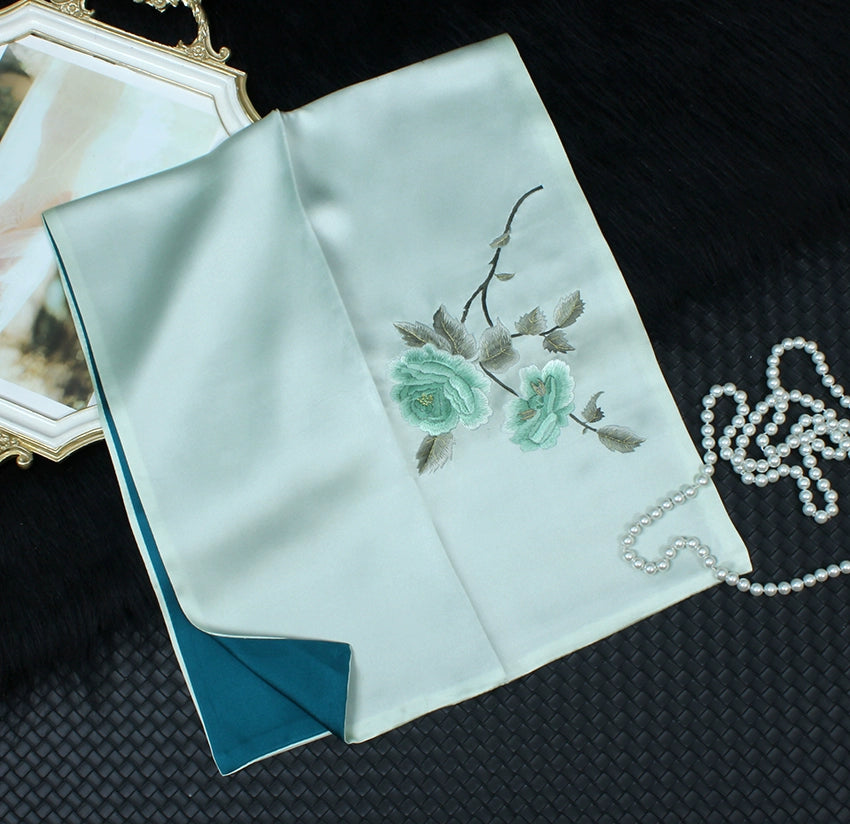 Suzhou embroidery hand-embroidered silk scarf
