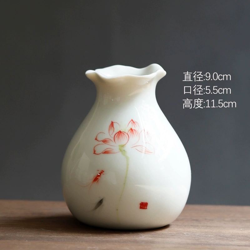 Chinese Hand Painted Ceramic Flower Vase