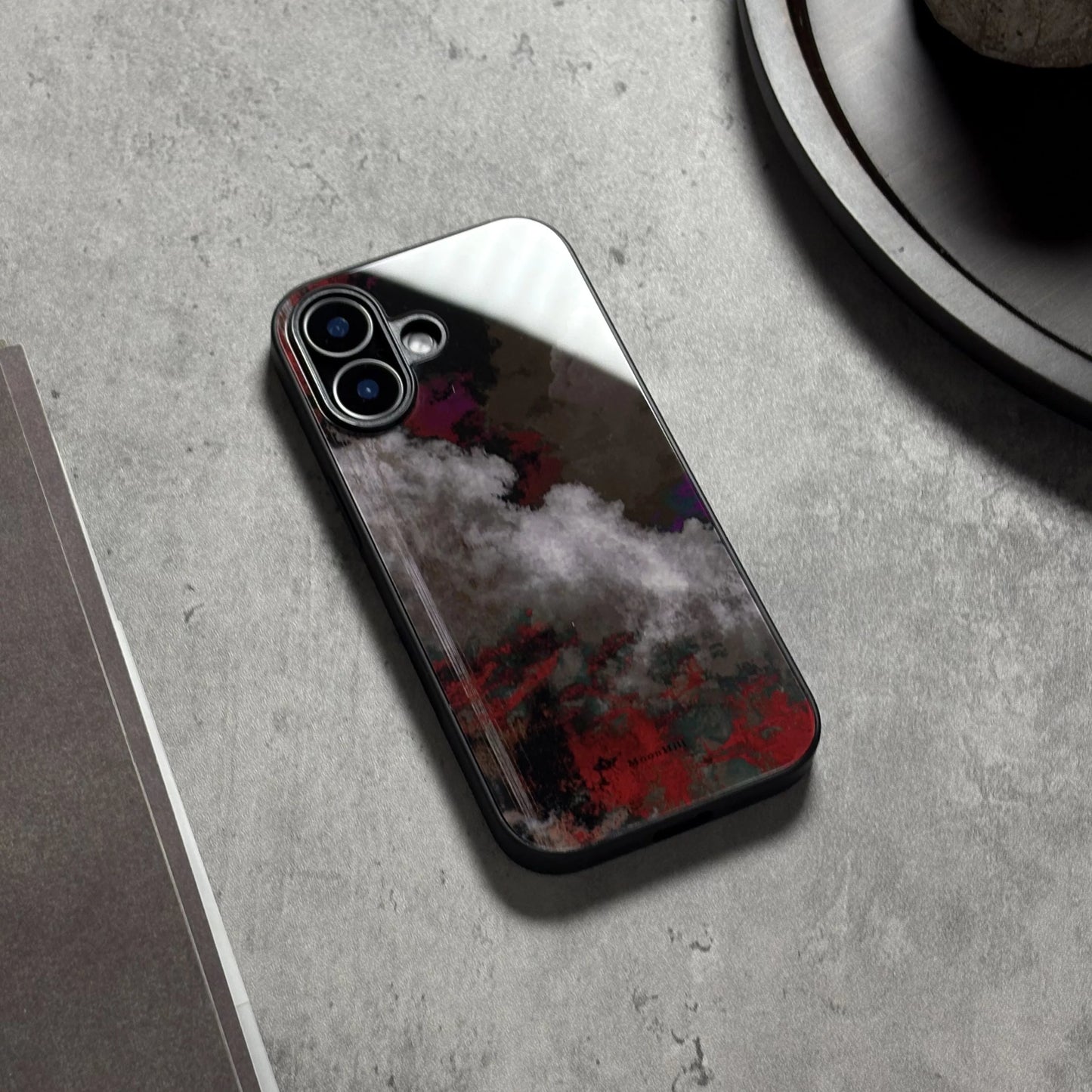 Red-tinted cloud pattern anti-slip full-coverage glass premium phone case