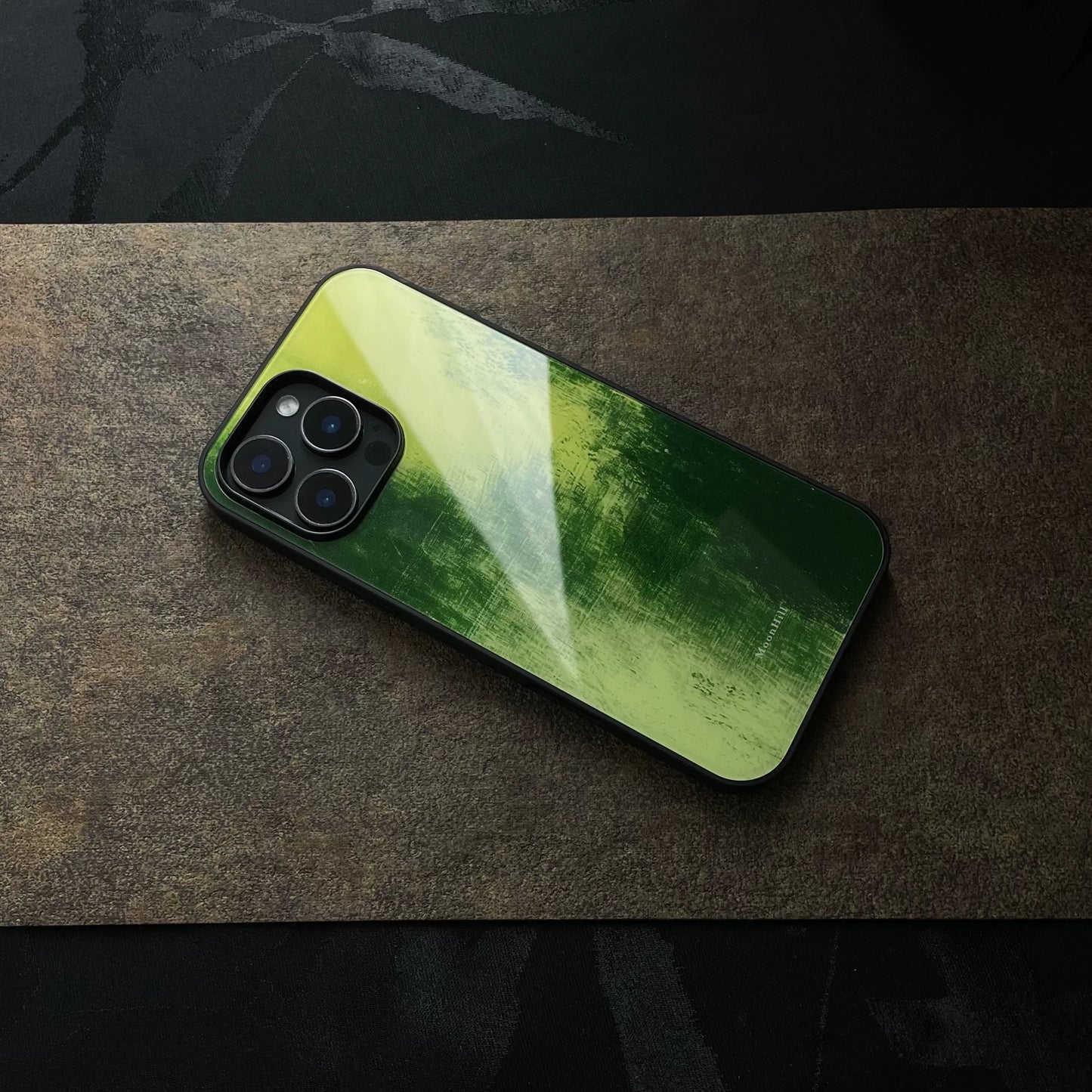 Green non-slip full-coverage glass original design premium phone case