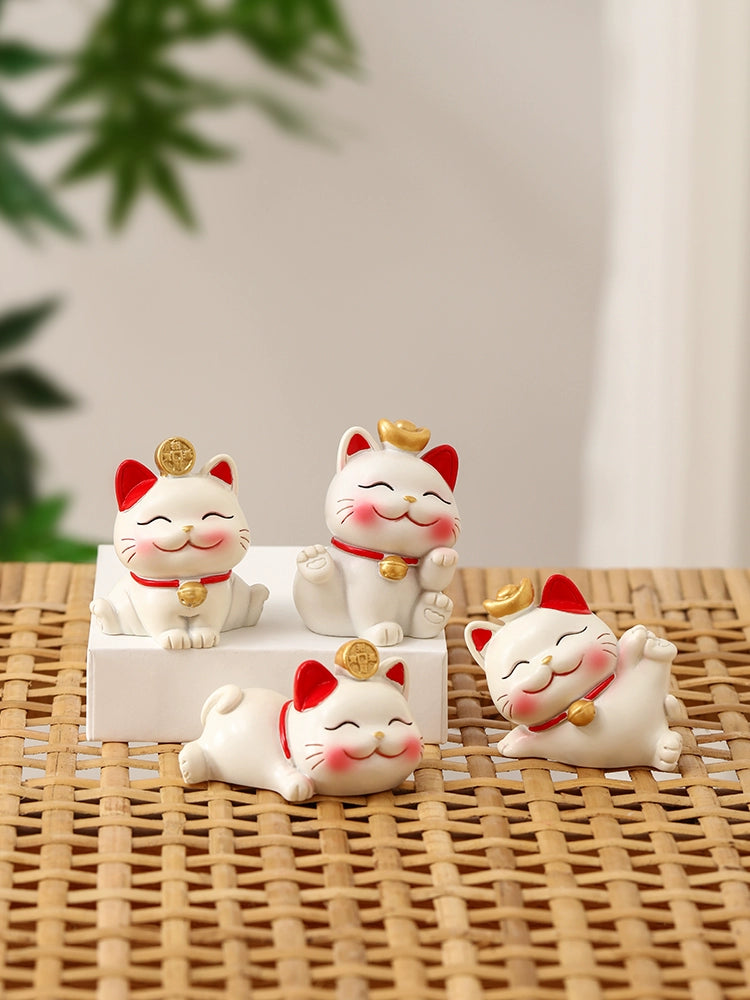 Fortune Cat Car Gadget Office Desktop Decoration