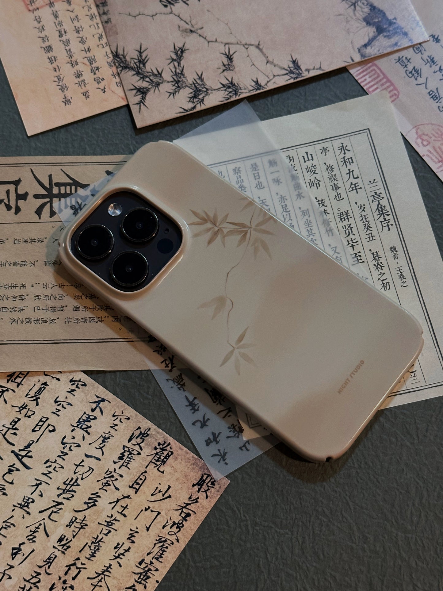 Vintage Maple Leaf Yellow Phone Case
