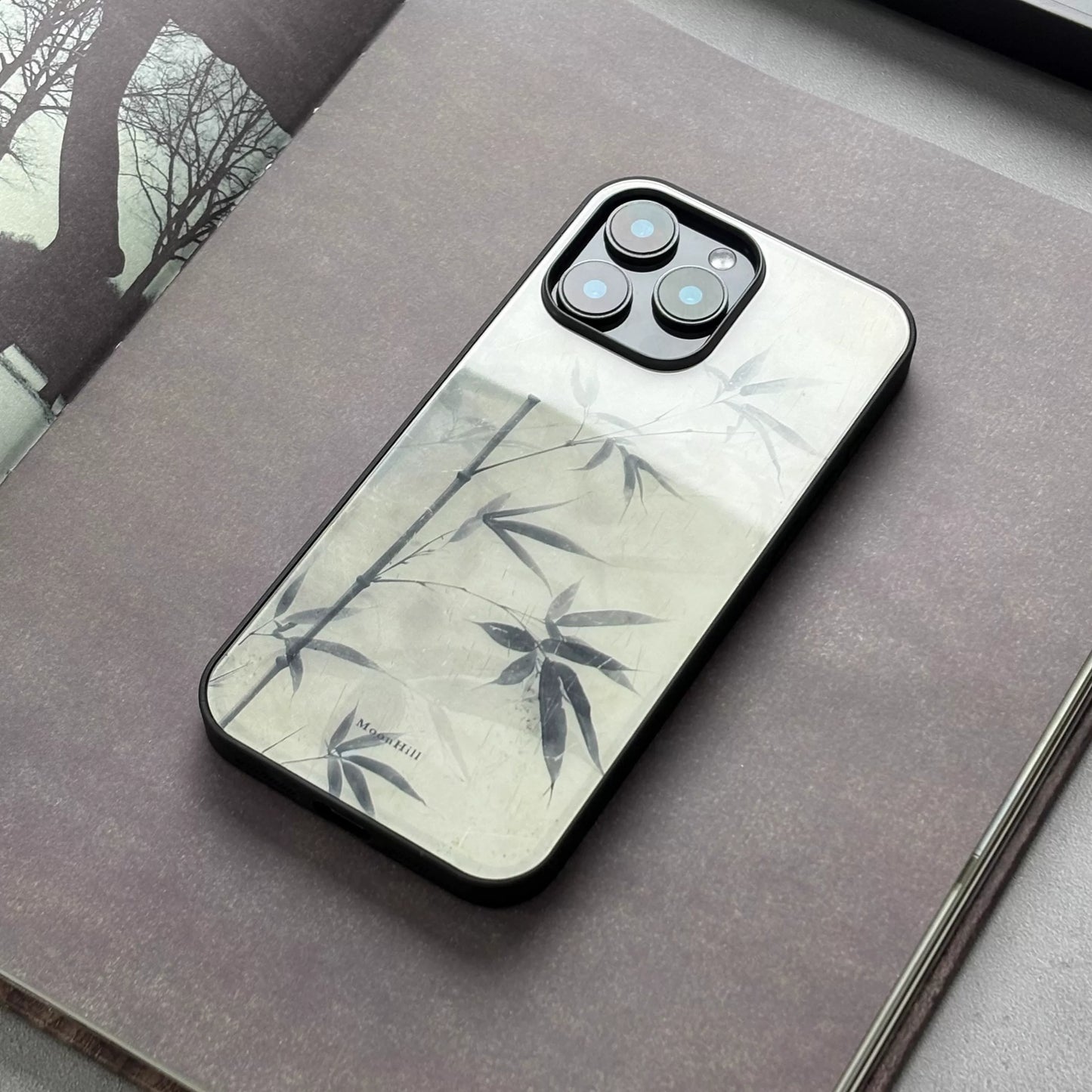 Ink painting style bamboo design anti-slip full-coverage tempered glass premium phone case