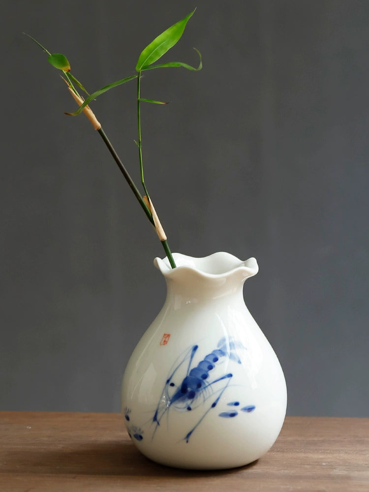 Chinese Hand Painted Ceramic Flower Vase