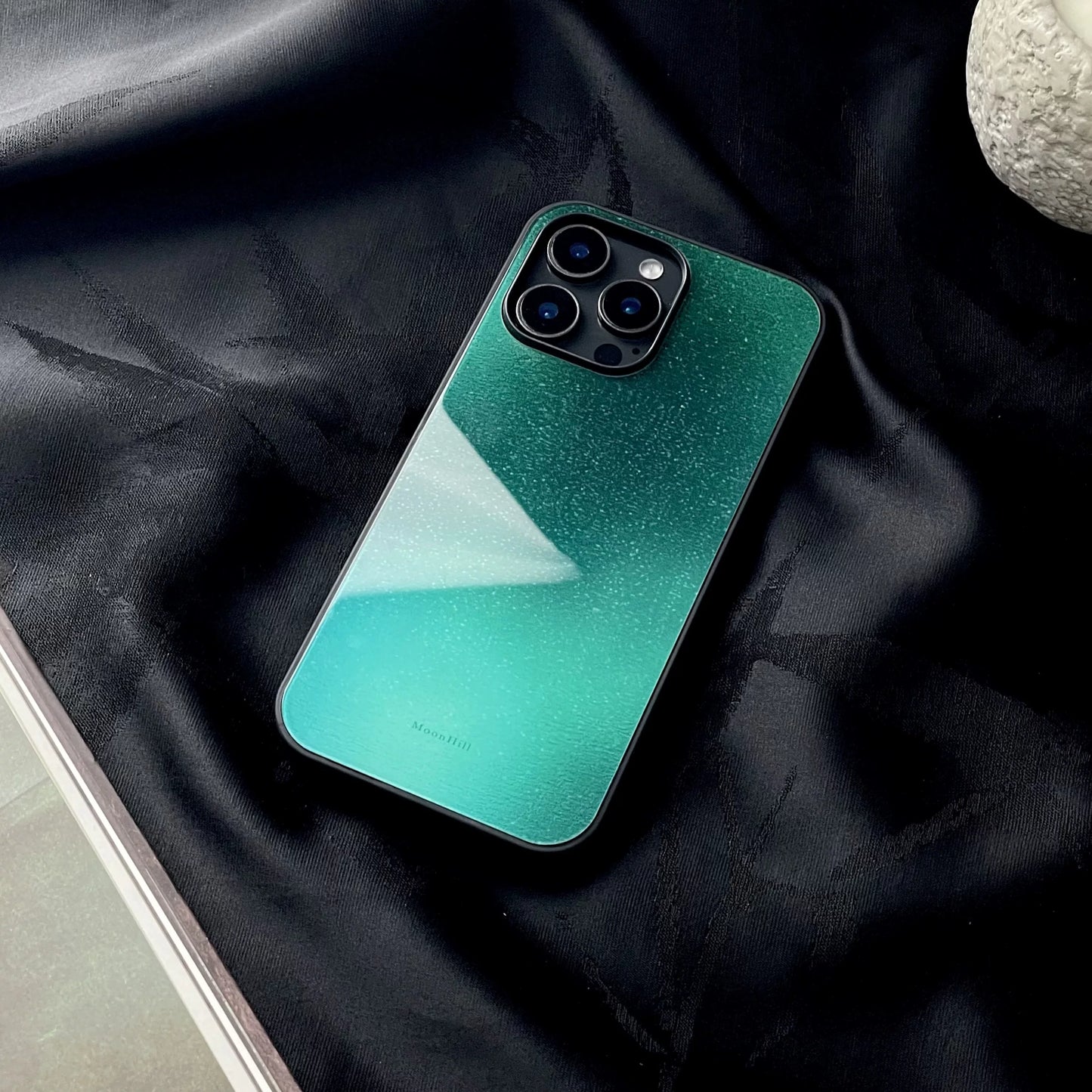 Peacock green anti-slip full-coverage tempered glass premium phone case