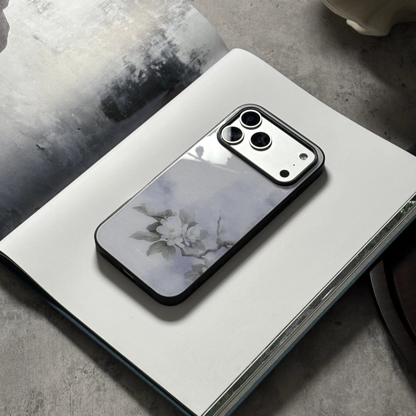 Snowy White Magnolia Flower Art Design Anti-slip Full Coverage Glass Premium Phone Case