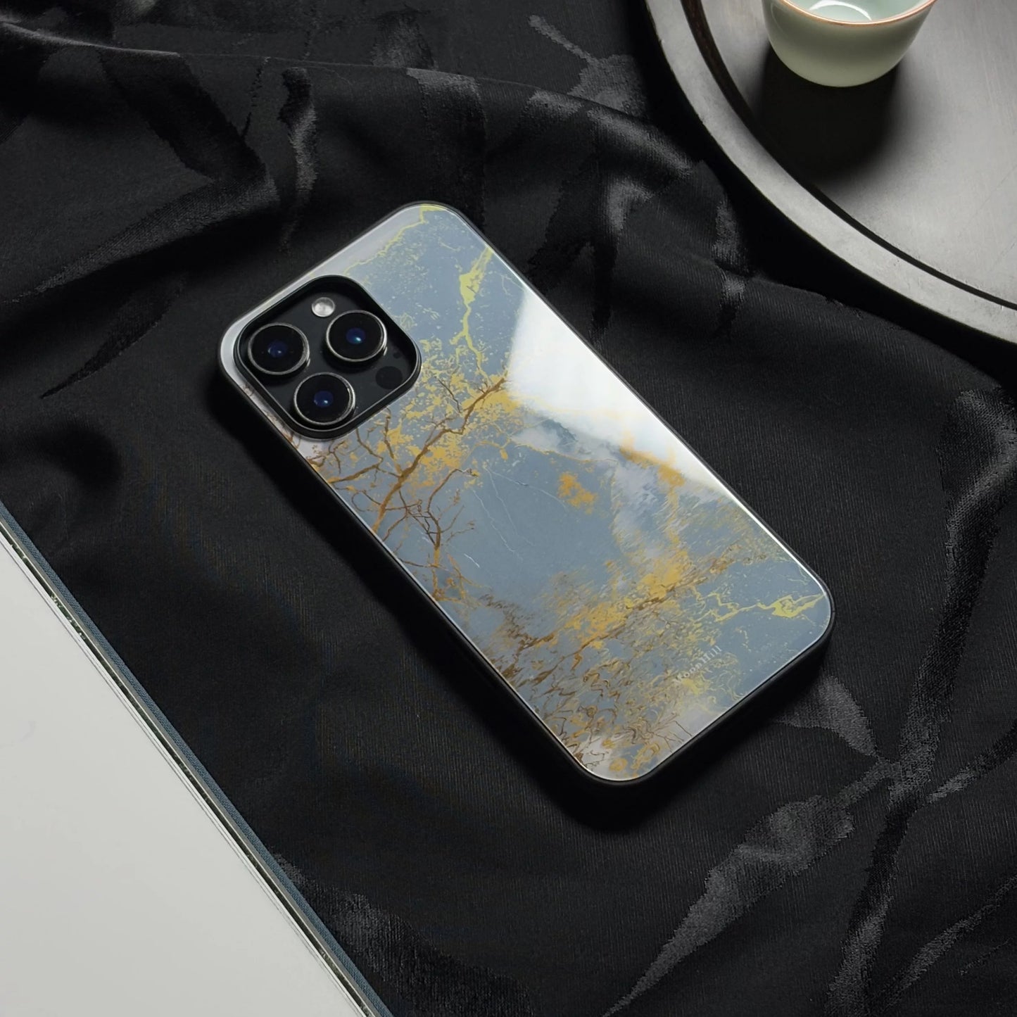 Yellow tree reflection non-slip full-coverage glass premium phone case