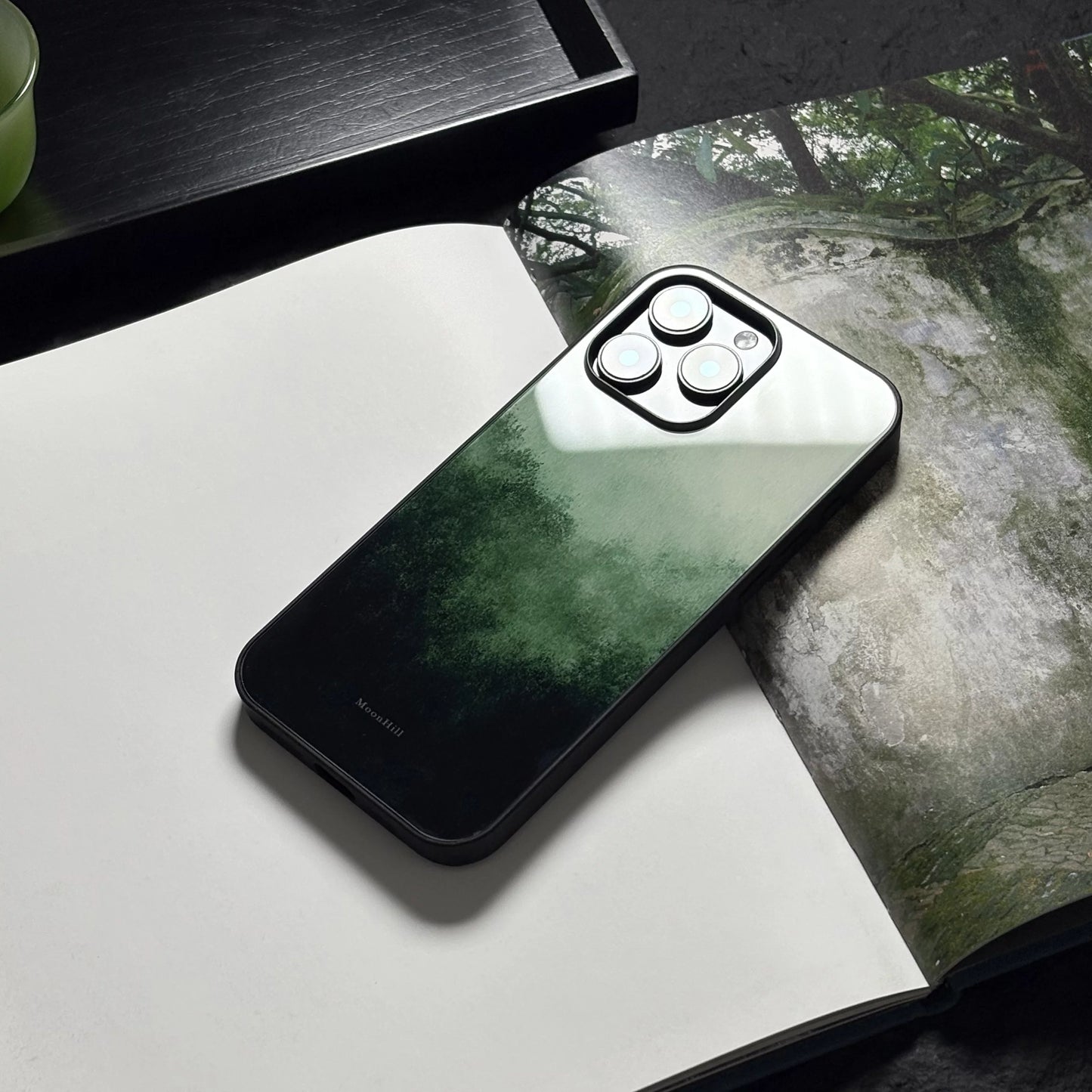 Dark green mountain silhouette anti-slip full-coverage glass premium phone case