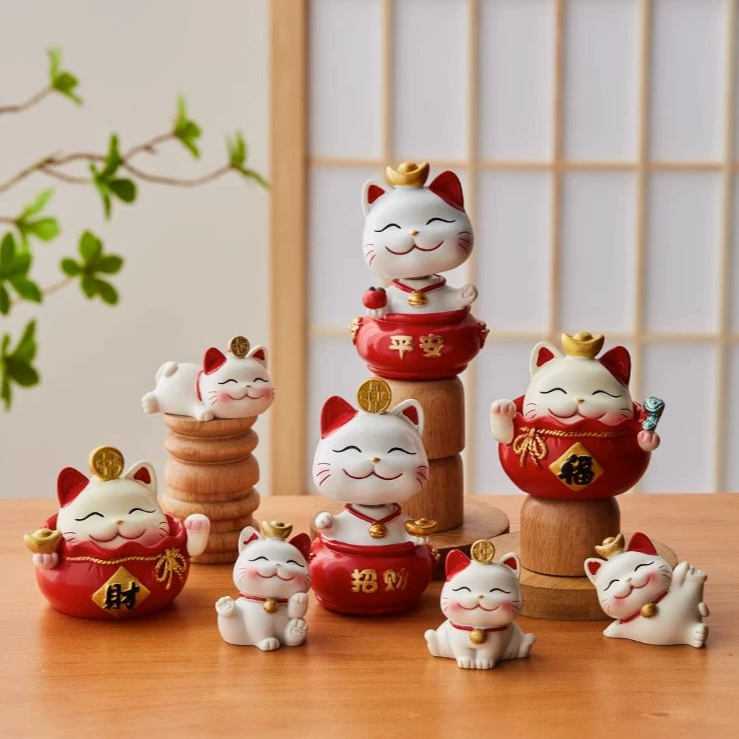 Mini Chinese Cat Ornament