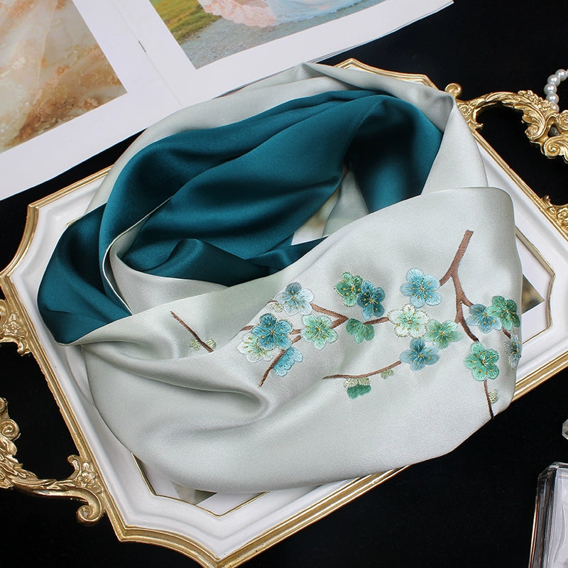Suzhou embroidery hand-embroidered silk scarf