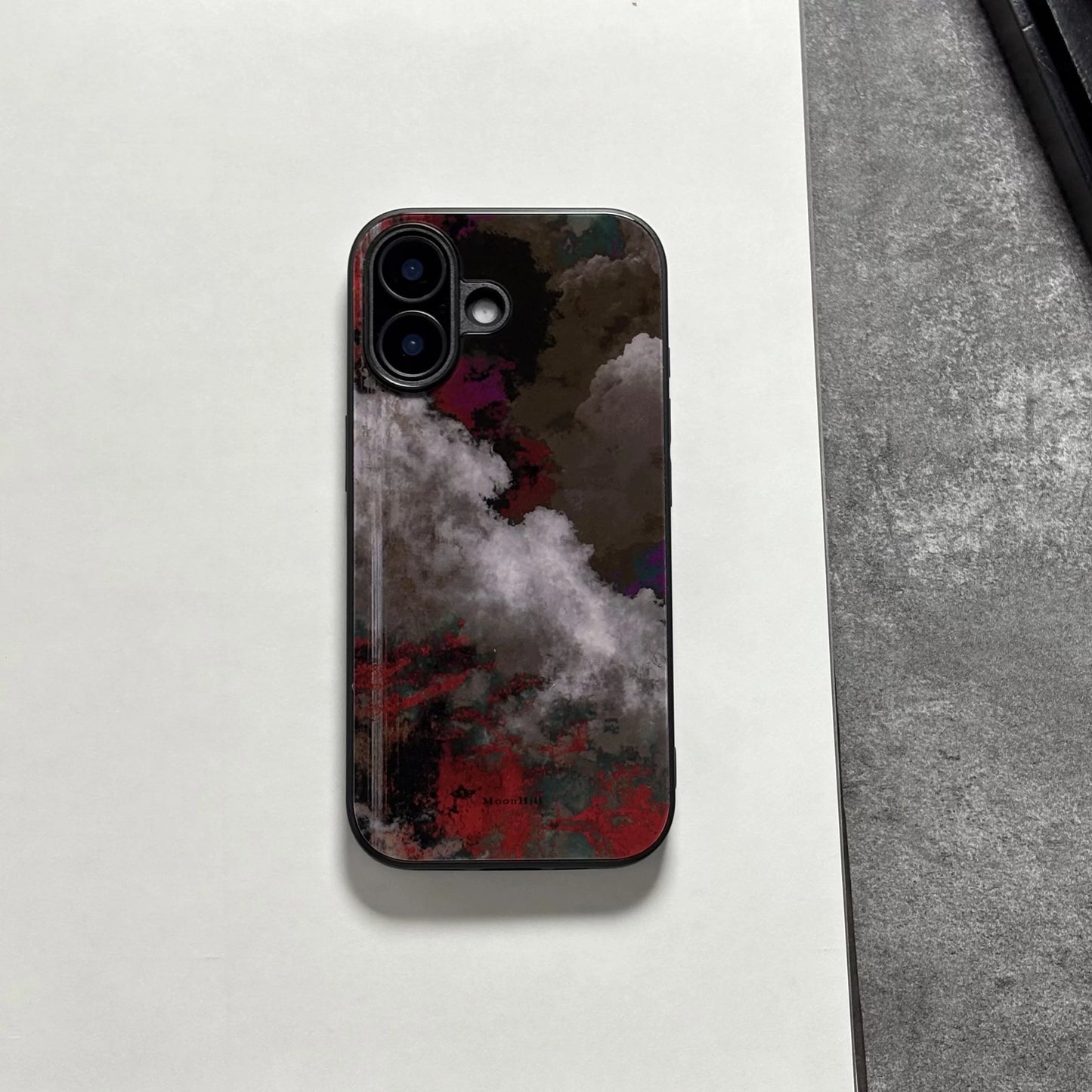Red-tinted cloud pattern anti-slip full-coverage glass premium phone case