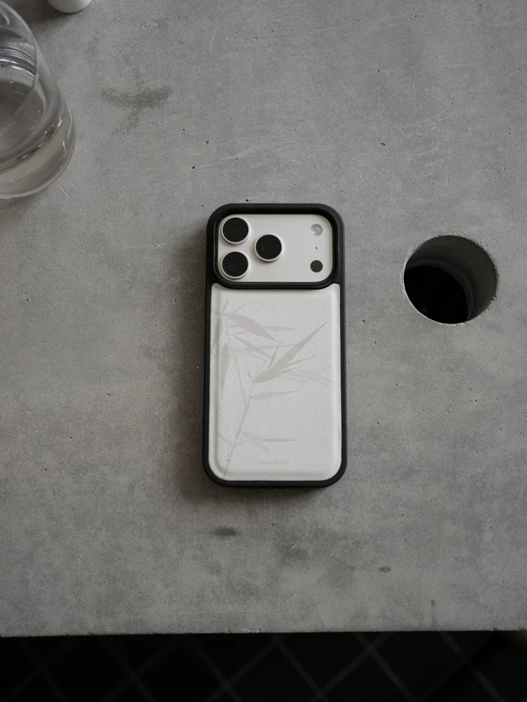 Silver bamboo-patterned phone case