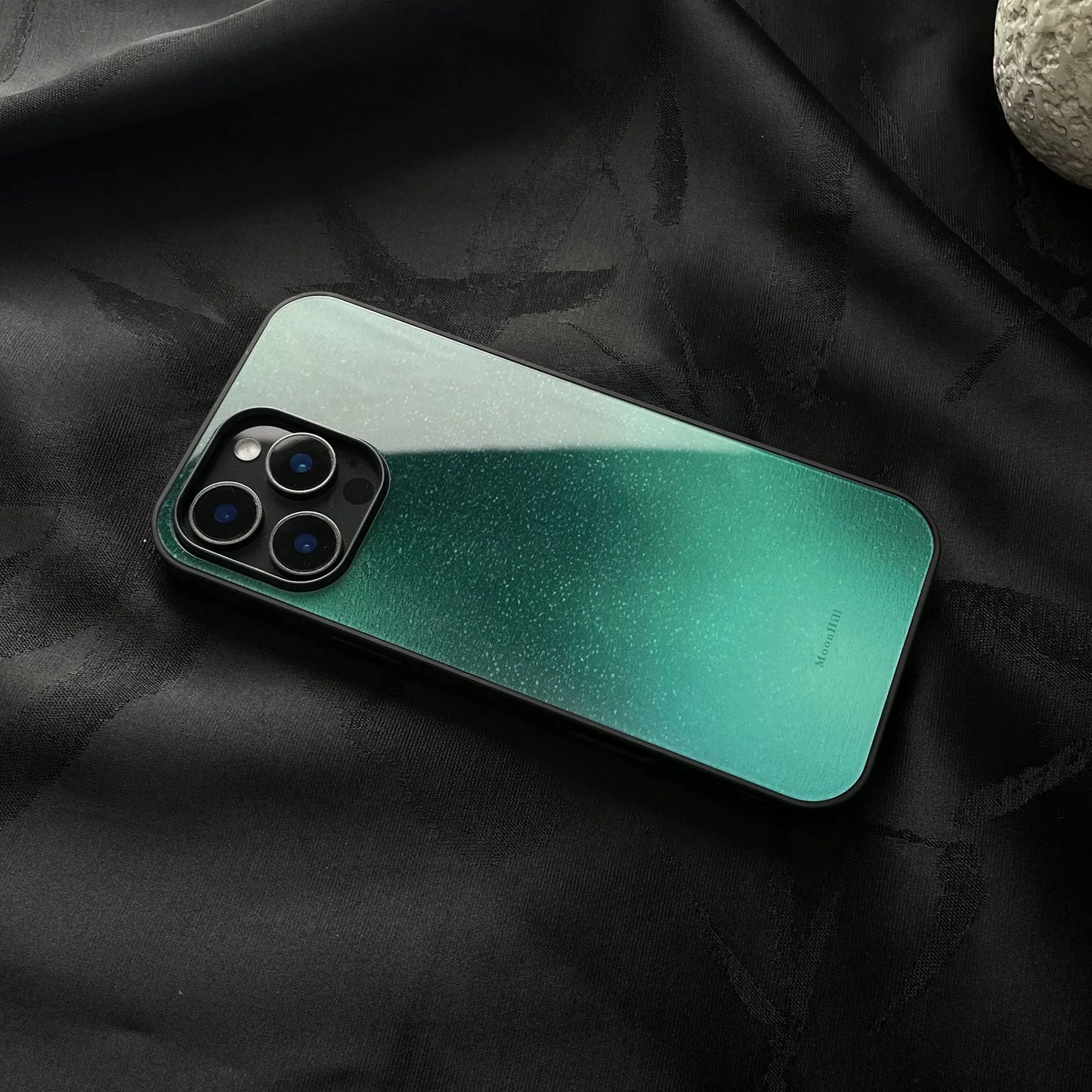 Peacock green anti-slip full-coverage tempered glass premium phone case