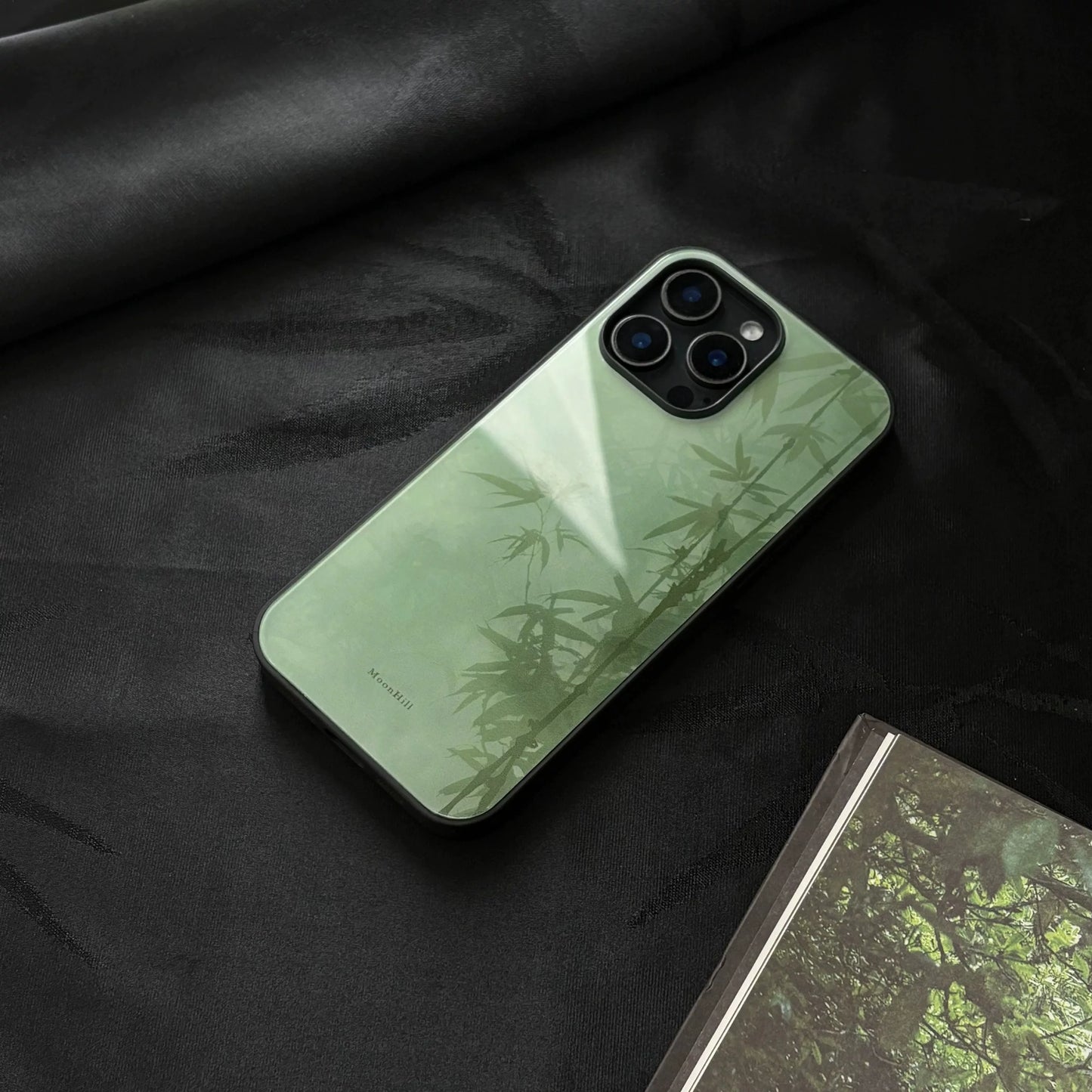 Light green bamboo shadow non-slip full-coverage glass premium phone case
