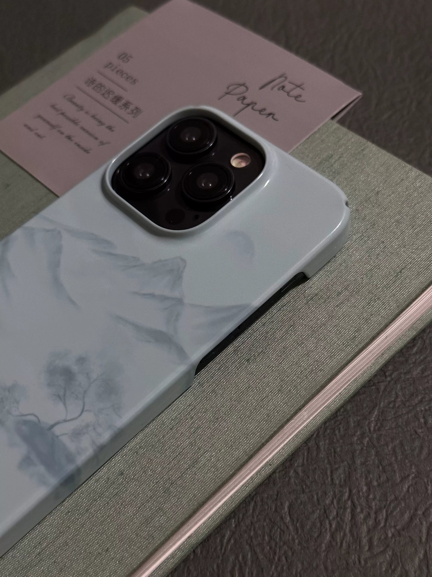 Night Studio Green Moutain Art Painting Thin Phone Case