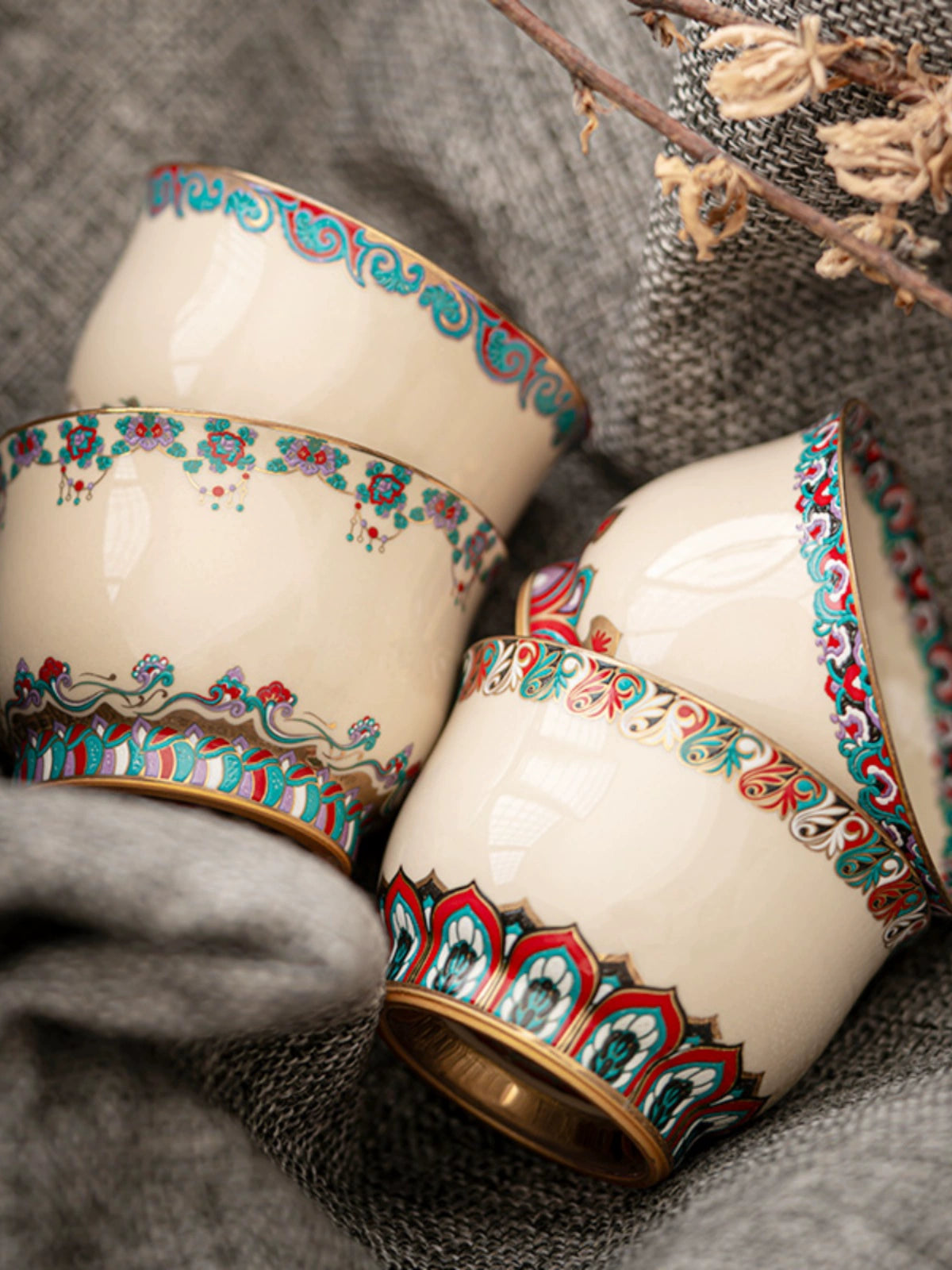 Dunhuang Murals Teacup with Gilded Accents