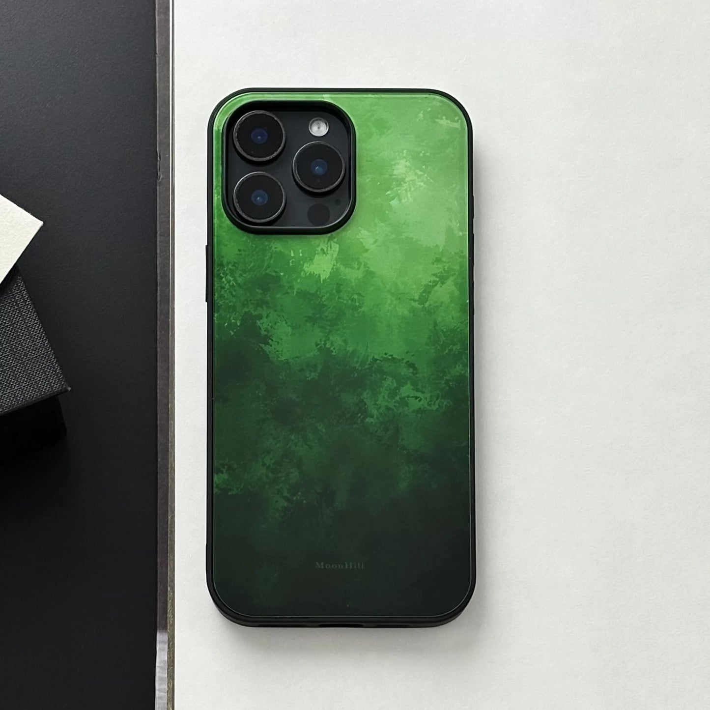 Emerald green artistic painting non-slip full-coverage glass premium phone case