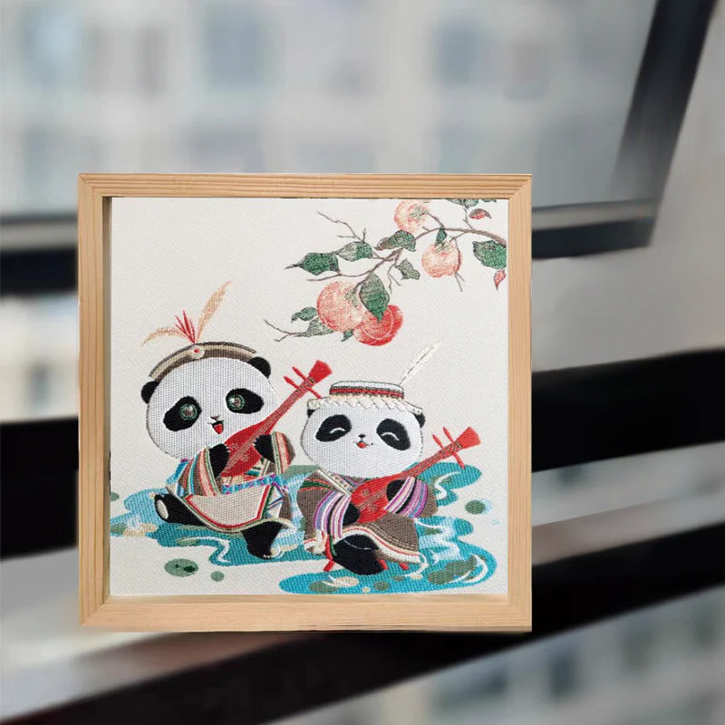 Natural Wood Shu Embroidery Panda Photo Frame Ornament