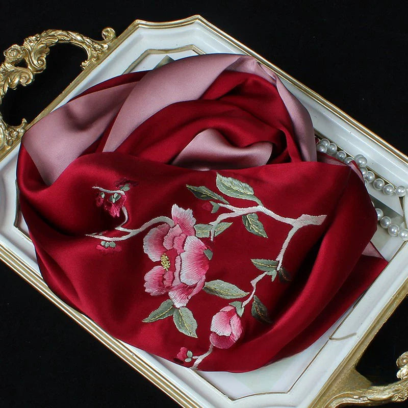 Suzhou embroidery hand-embroidered silk scarf