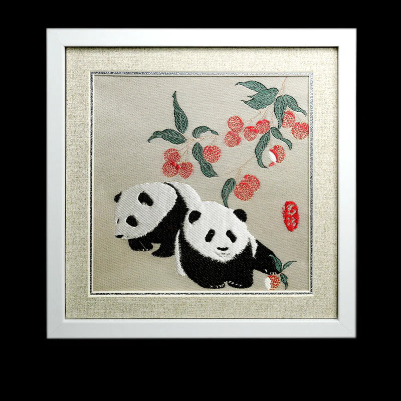 Natural Wood Shu Embroidery Panda Photo Frame Ornament